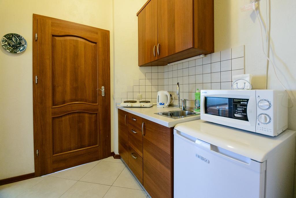 Простора 3 Кімнатна Біля Майдану Незалежності Apartment Kiev Luaran gambar